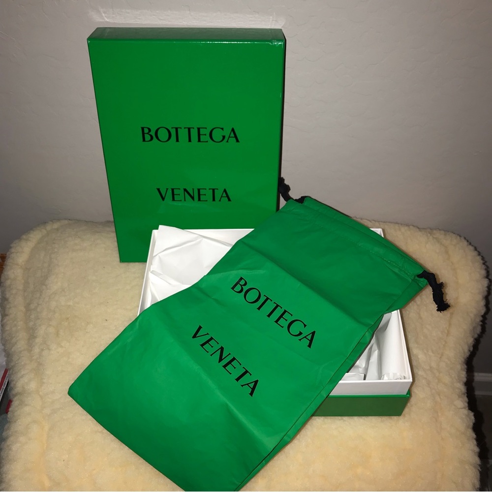 Bottega Veneta Empty Shoe Box with Dust Bags